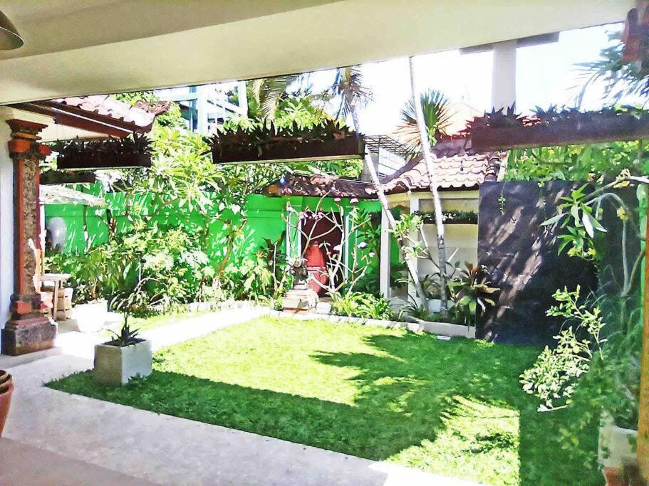Cinta, 3 Bedroom, 3 Bathroom, Ac Lounge Villa *