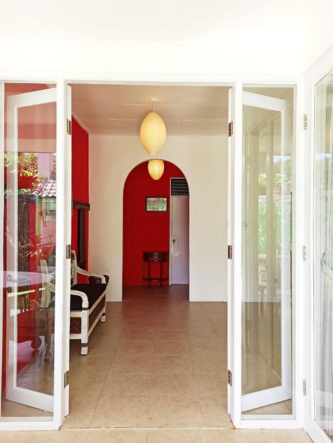 Cinta, 3 Bedroom, 3 Bathroom, Ac Lounge Seminyak (Bali)